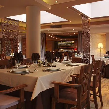 Hotel Triada