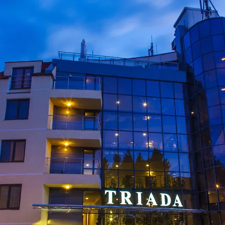 Szálloda Triada 4*