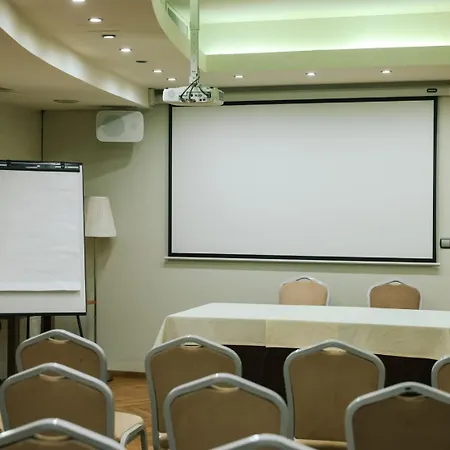 فندق Triada صوفيا