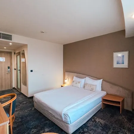 Triada Hotel Sofia
