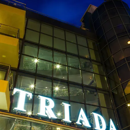 מלון Triada 4*